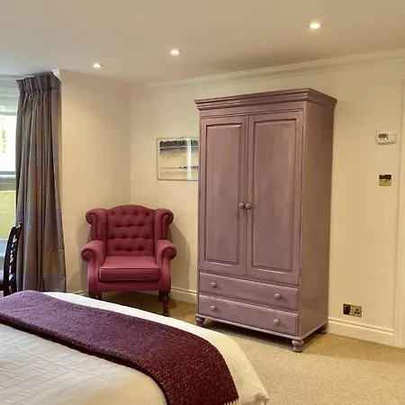 Lavender Apartment - Spacious Apartment Close To The Beach Deal Exterior foto